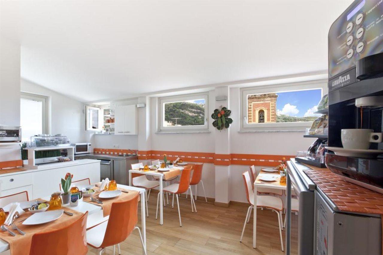 Palazzo Tasso Bed & Breakfast Sorrento Ngoại thất bức ảnh