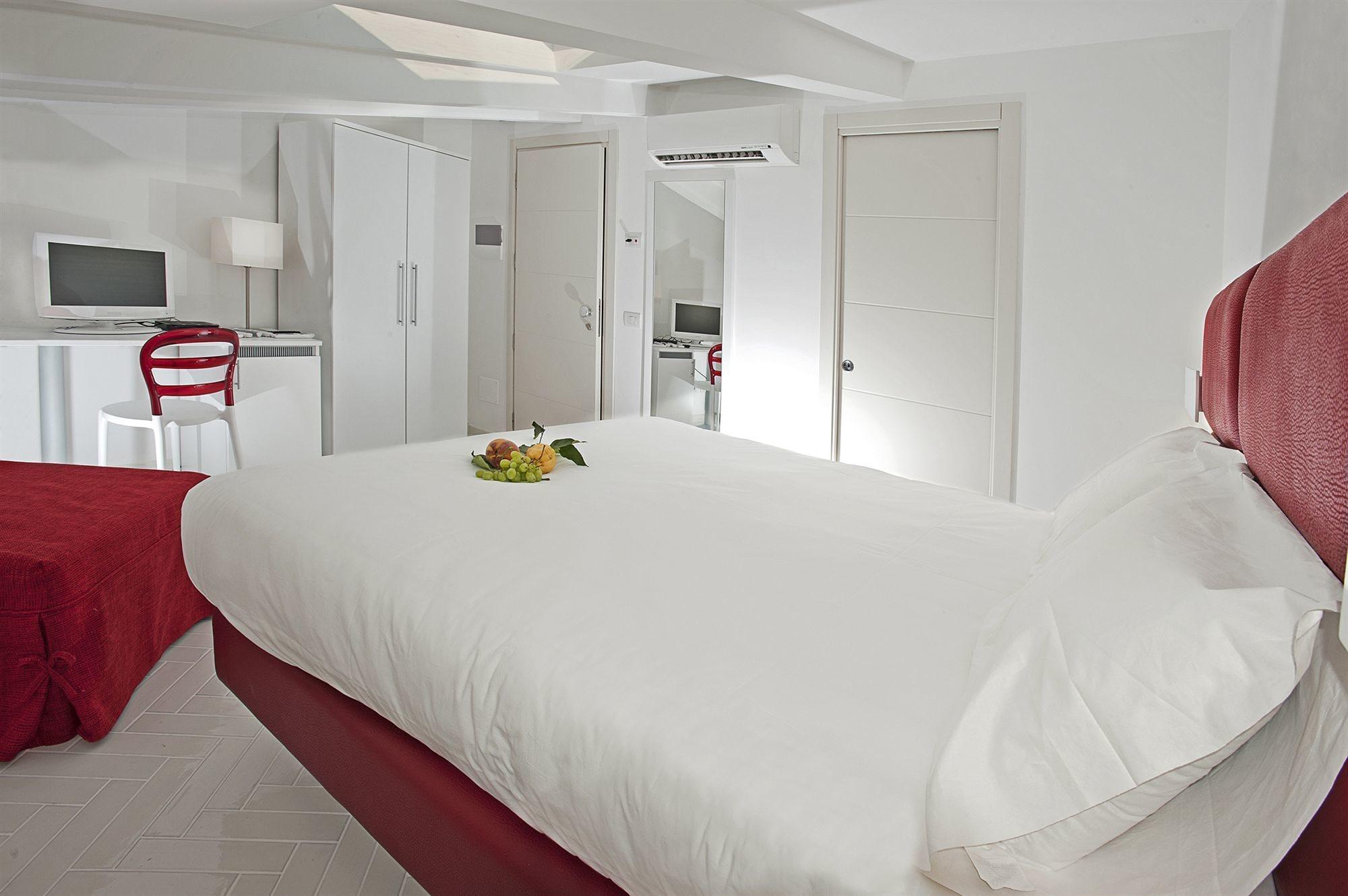Palazzo Tasso Bed & Breakfast Sorrento Ngoại thất bức ảnh